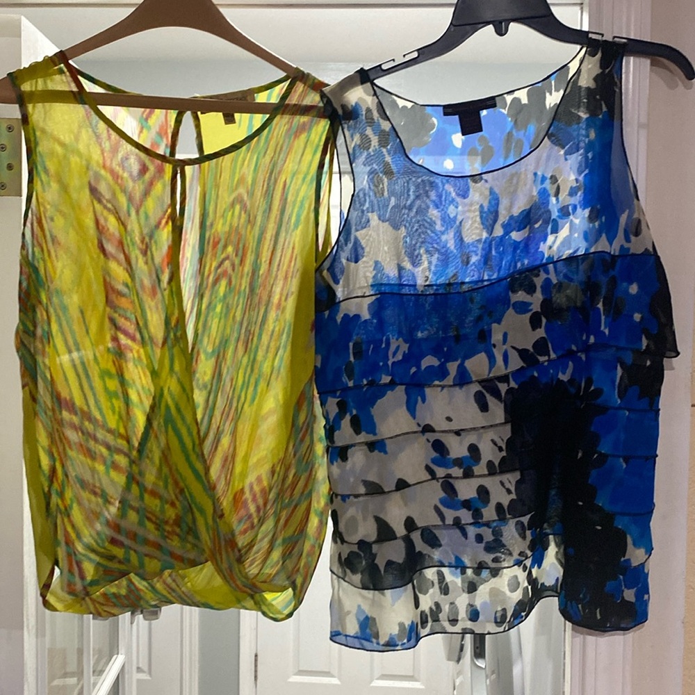 Jennifer and Grace Woman’s Top Blouse blue and yellow Size Large